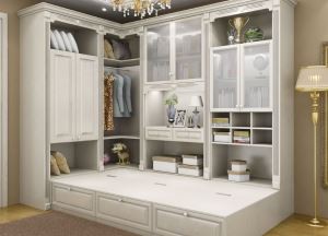 Multifunktionaler Kleiderschrank aus PVC-Membran