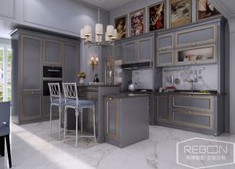 Klassischer Küchenschrank